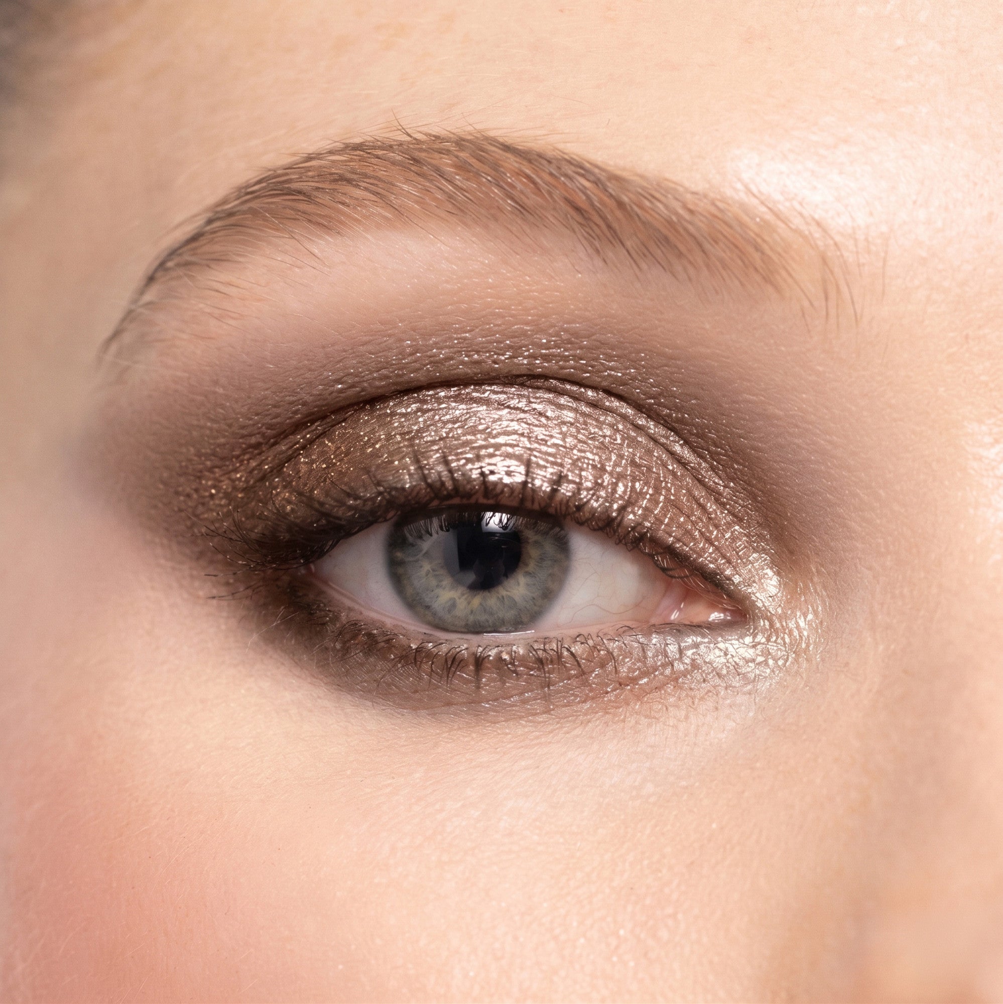 2026_PMG_Eyes_BQ_FilmNoirNude_Macro_LS_Edits_Biel_1_079cc087-5e80-4107-abb7-c83adb8c519d.jpg