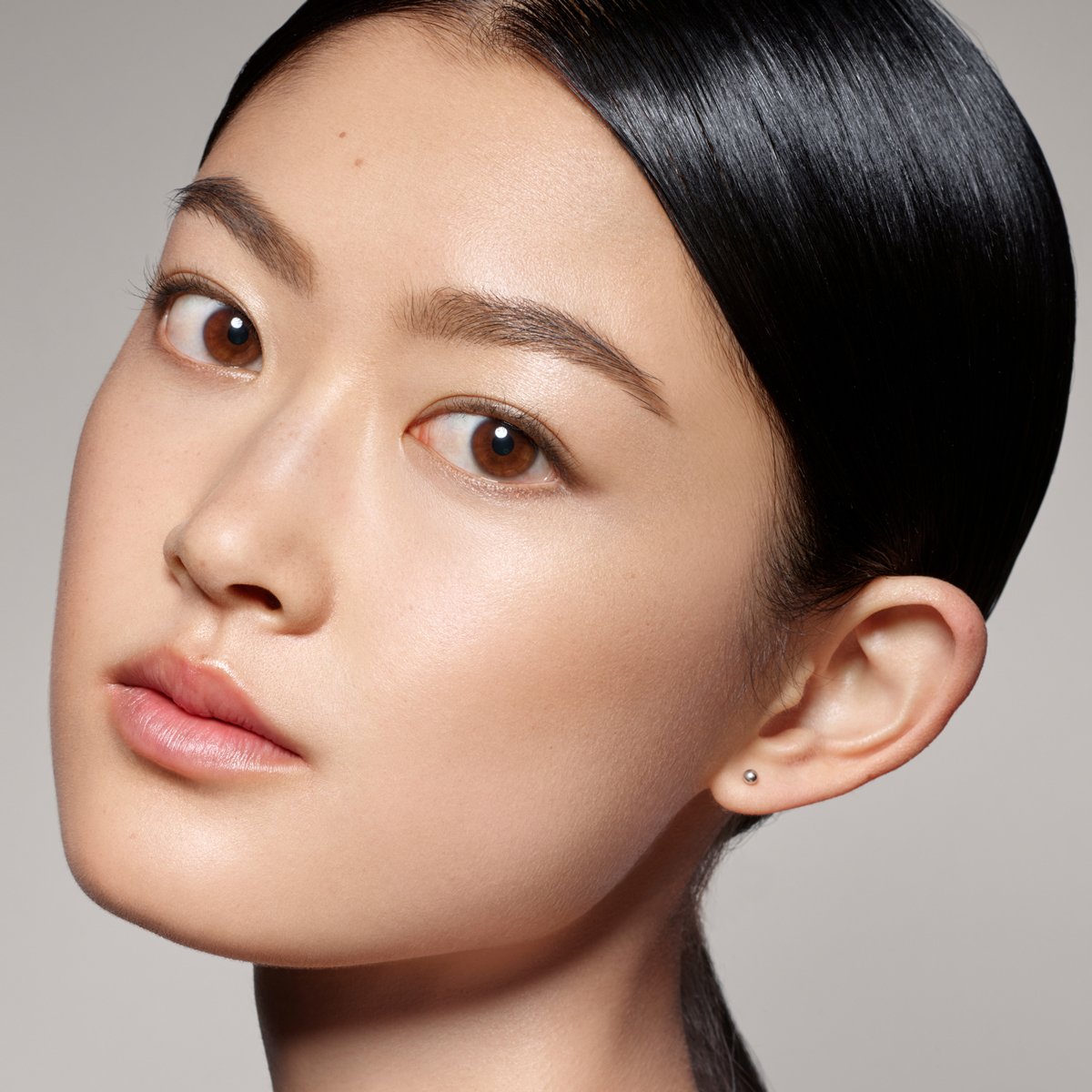 cd-powder-pdp-model-lm.jpg